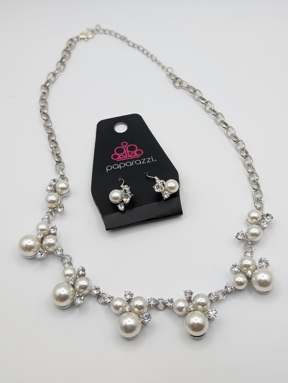 Toast To Perfection White Necklace & Earrings - Silver Set NWT